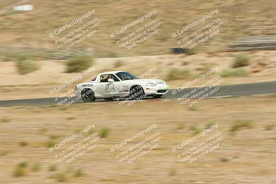 media/Jun-01-2025-CalClub SCCA (Sun) [[eae223c5dd]]/Group 5/Qualifying/